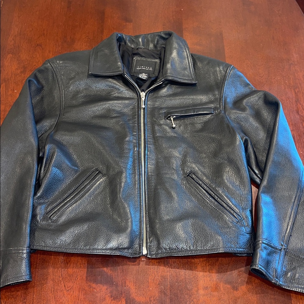 The Limited Women's Black Pebbled Leather Moto Jacket - SZ S classic collection